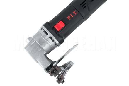 Ножницы по металлу сетевой P.I.T. PDJ250-C