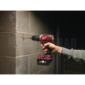 Дрель-шуруповерт Milwaukee M18 BPD-202C