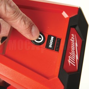 Фонарь Milwaukee M12 AL-0