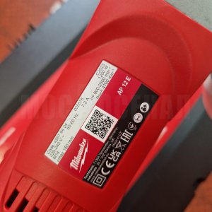 Машинка полировальная Milwaukee AP 12 E