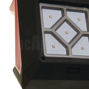 Фонарь Milwaukee M12 AL-0