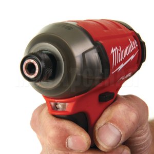Винтоверт Milwaukee M18 FQID-0X SURGE