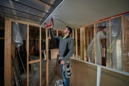 Шуруповерт для гипсокартона Milwaukee M18 FSG-0X FUEL