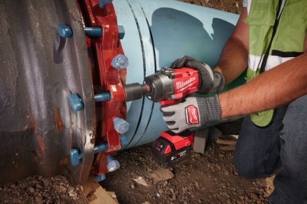 Гайковерт Milwaukee M18 FHIW2P12-0X