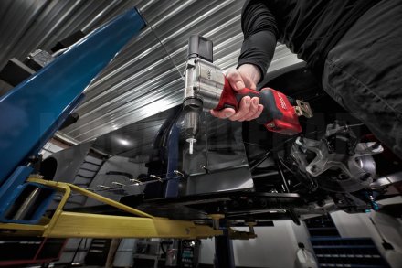 Заклепочник Milwaukee M12 BPRT-0