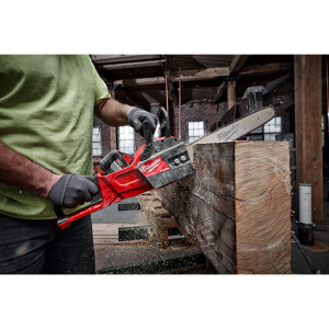 Пила цепная Milwaukee M18 FCHSC-121