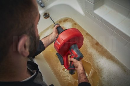 Машинка прочистная Milwaukee M12 BDC8-0C