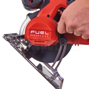 Пила циркулярная по металлу Milwaukee M18 FMCS-0X