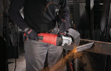 Шлифмашина угловая Milwaukee AGVK 24-230 EK DMS