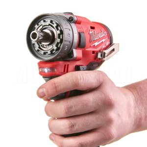 Дрель-шуруповерт Milwaukee M12 FPDX-202X