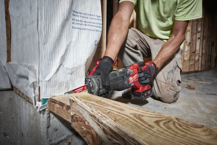 Пила сабельная Milwaukee M18 FSZ-0X