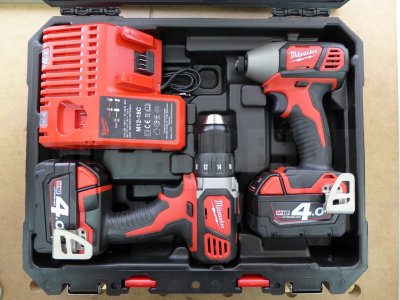 Набор Milwaukee M18 BPP2D-402C