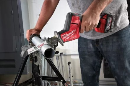 Пила сабельная Milwaukee M18 FHZ-0X
