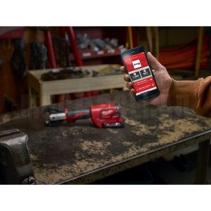 Инструмент для обжима кабеля Milwaukee M18 HCCT-201C FUEL ONE-KEY