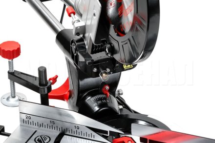 Пила торцовочная сетевая P.I.T. PCM255-C3