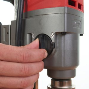 Дрель на магнитной станине Milwaukee M18 FMDP-0C FUEL