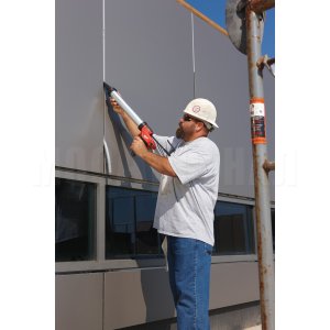 Пистолет клеевой Milwaukee M12 PCG/400A-201B