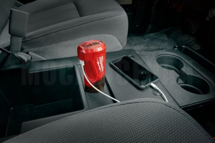 Зарядное USB-устройство Milwaukee M12TC