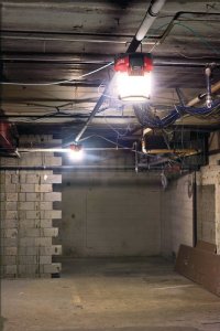 Фонарь Milwaukee M18 ONESLSP-0