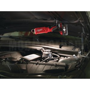 Фонарь Milwaukee M18 IL-0