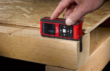 Дальномер лазерный Milwaukee LDM 100