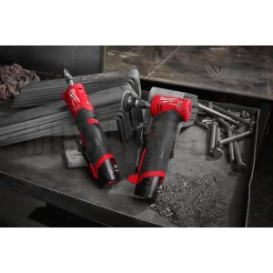 Шлифмашинка угловая цанговая Milwaukee M12 FDGA--422B