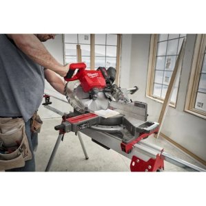 Пила торцовочная Milwaukee M18 FMS305-0