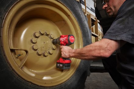  Milwaukee M18 FHIW2F12-502X
