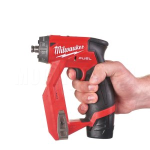Дрель-шуруповерт Milwaukee M12 FDDXKIT-202X