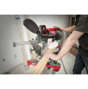 Пила торцовочная Milwaukee M18 FMS305-0
