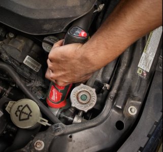 Шуруповерт угловой Milwaukee M12 BRAID-0