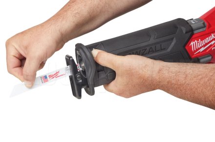 Пила сабельная Milwaukee M18 FSZ-502X
